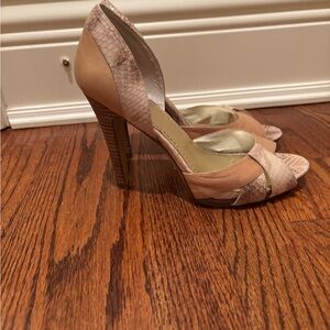 Nine west Elegant Tan and Cream Women's Heels